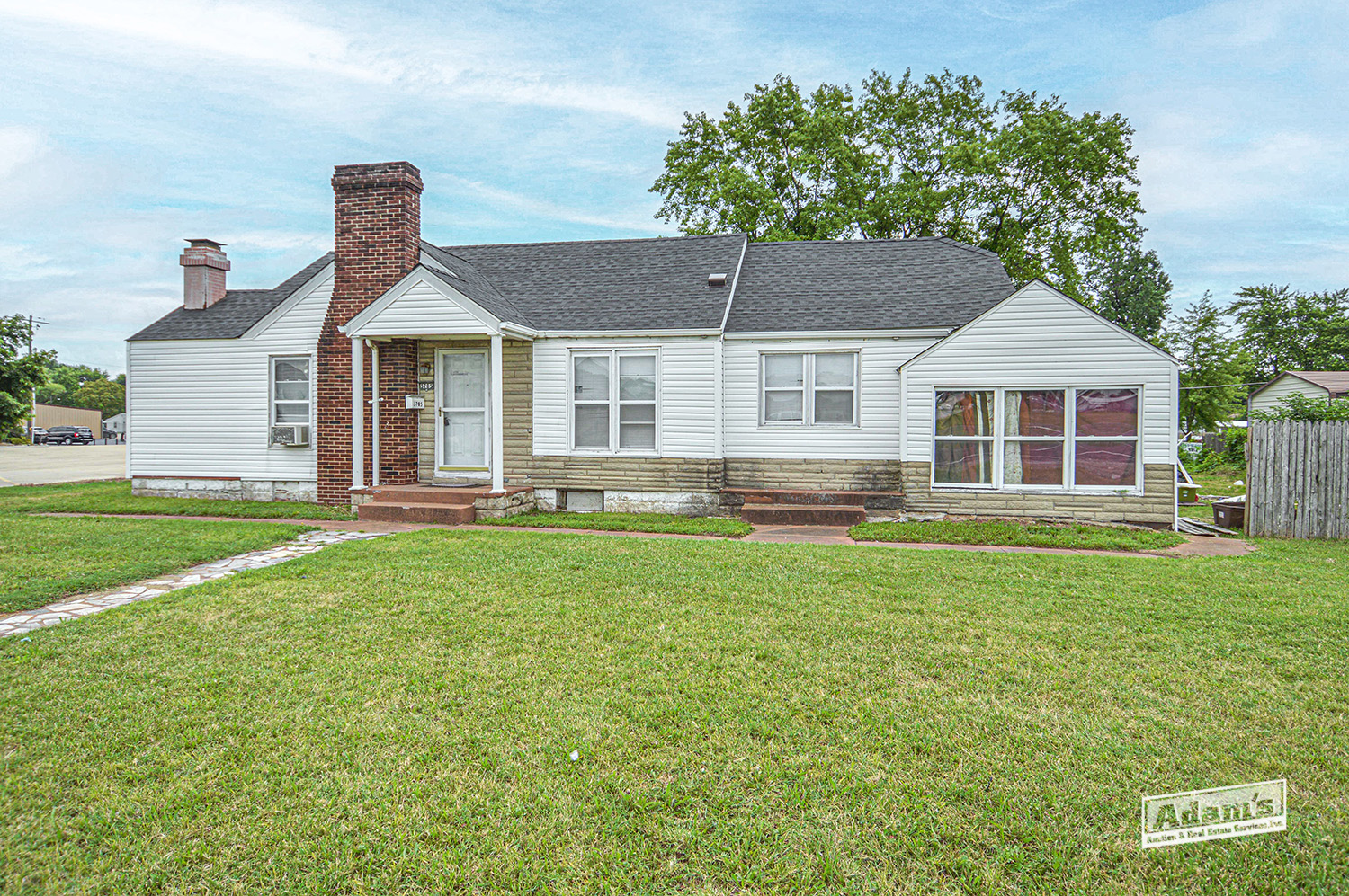 3705 Mississippi Ave-12