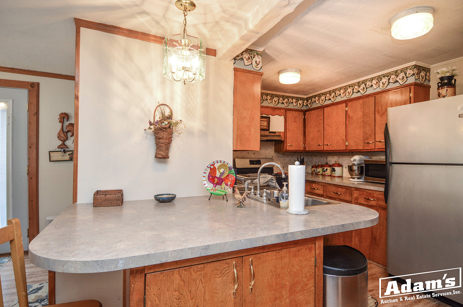 104 N Indiana Ave-12
