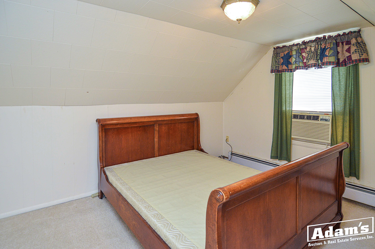 104 N Indiana Ave-22
