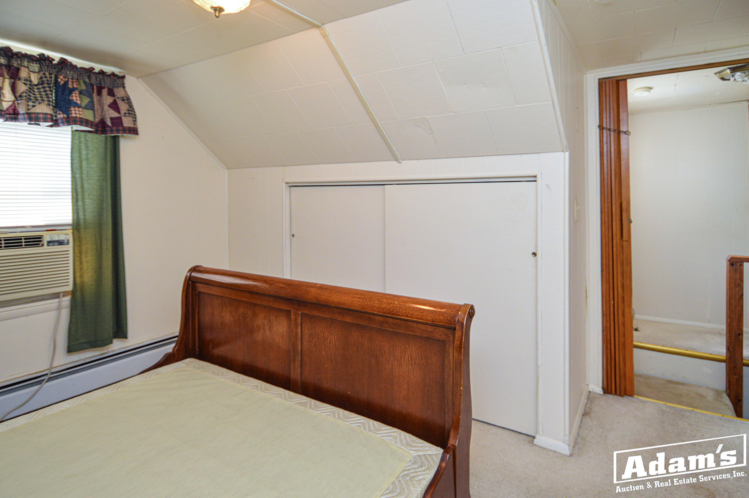 104 N Indiana Ave-23