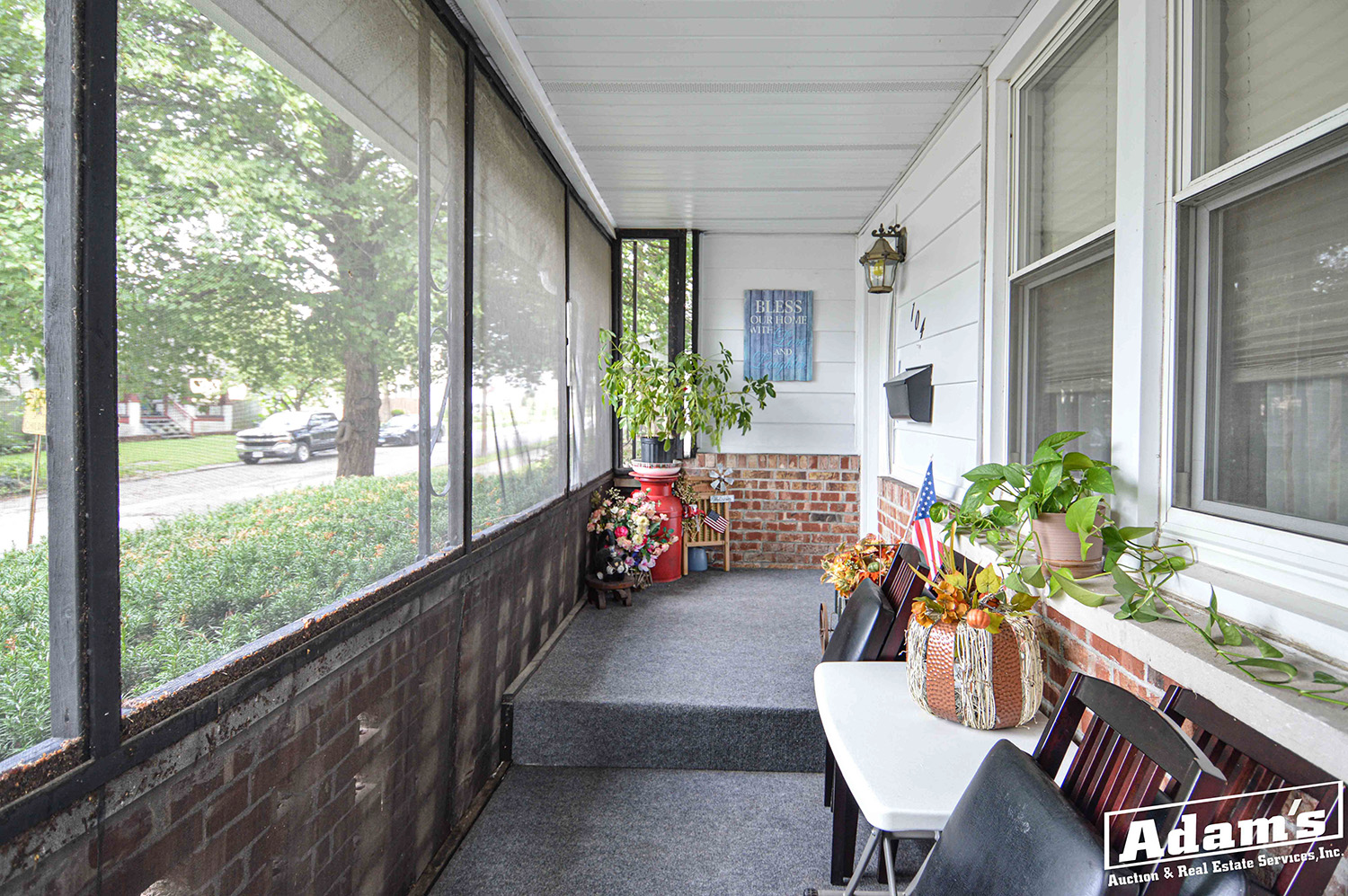 104 N Indiana Ave-32