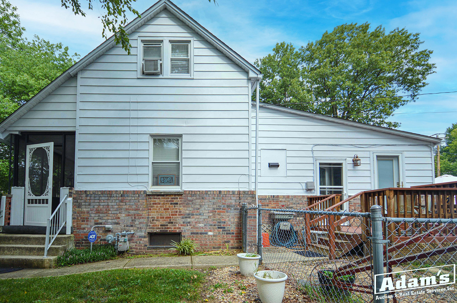 104 N Indiana Ave-4