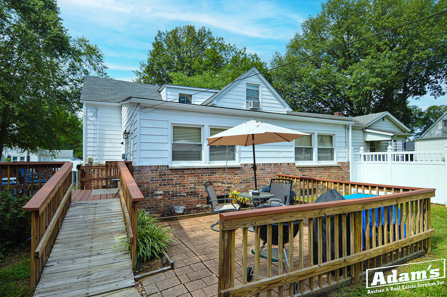 104 N Indiana Ave-6