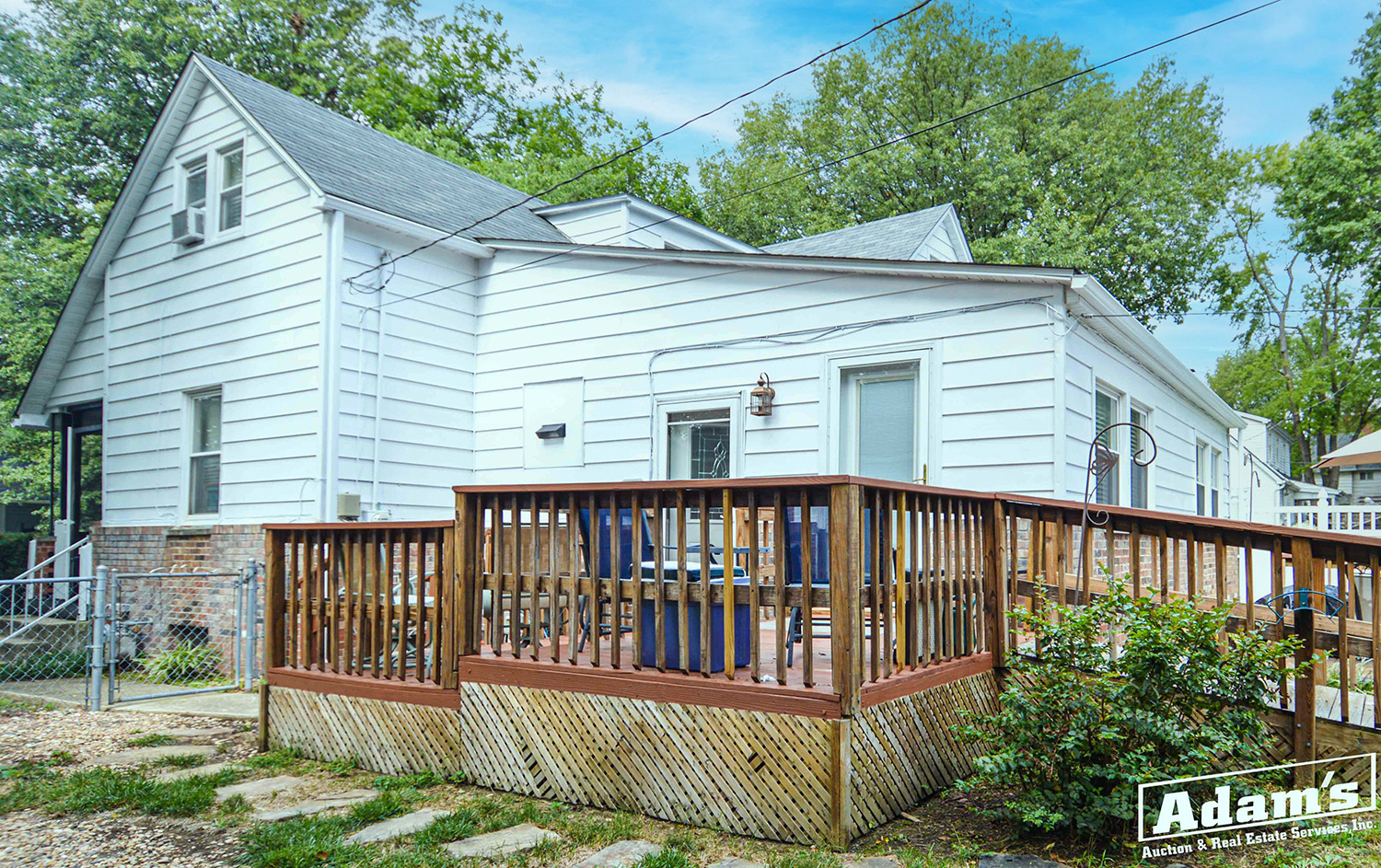 104 N Indiana Ave-7