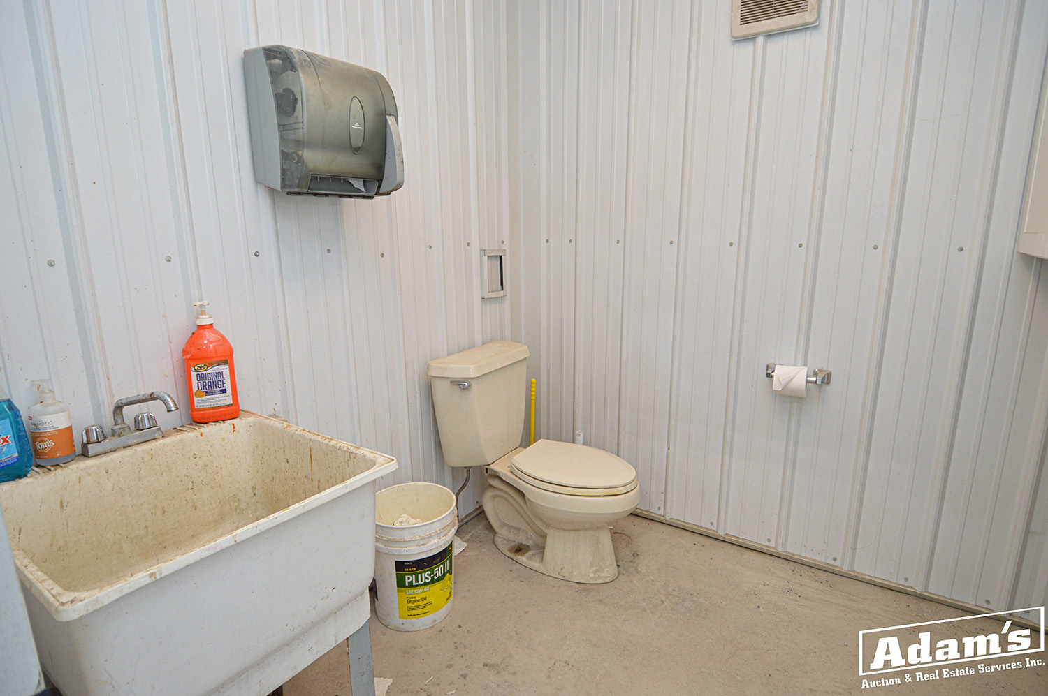 1602 Centreville Ave-04
