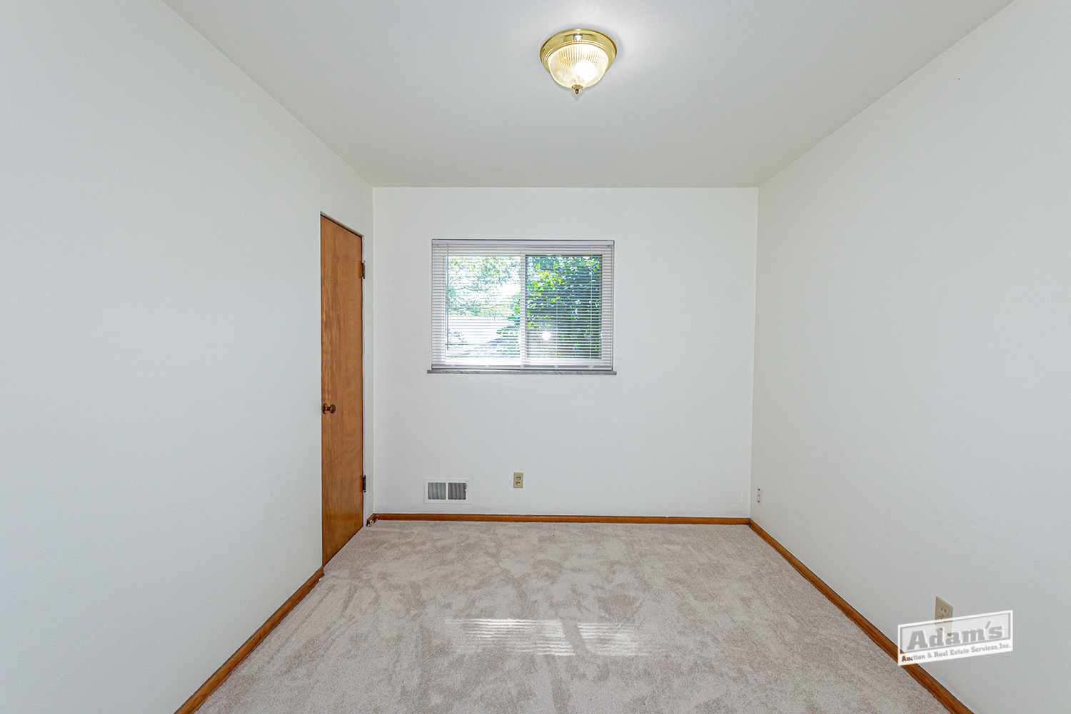 28 Shady Ln-15