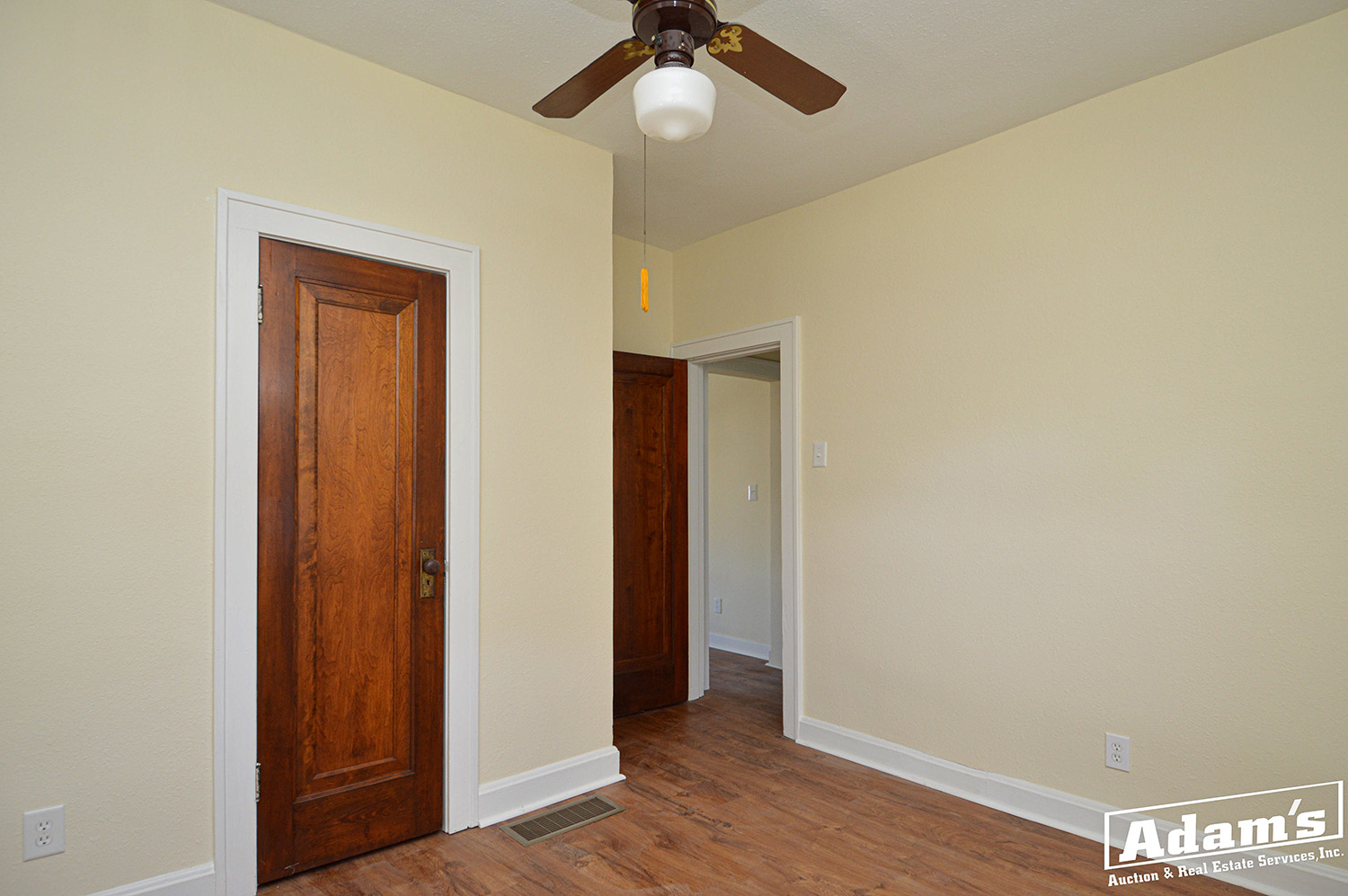 1600 Centreville Ave-09
