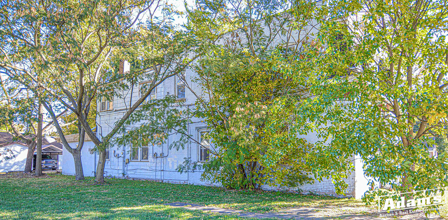 312 E Church St-02