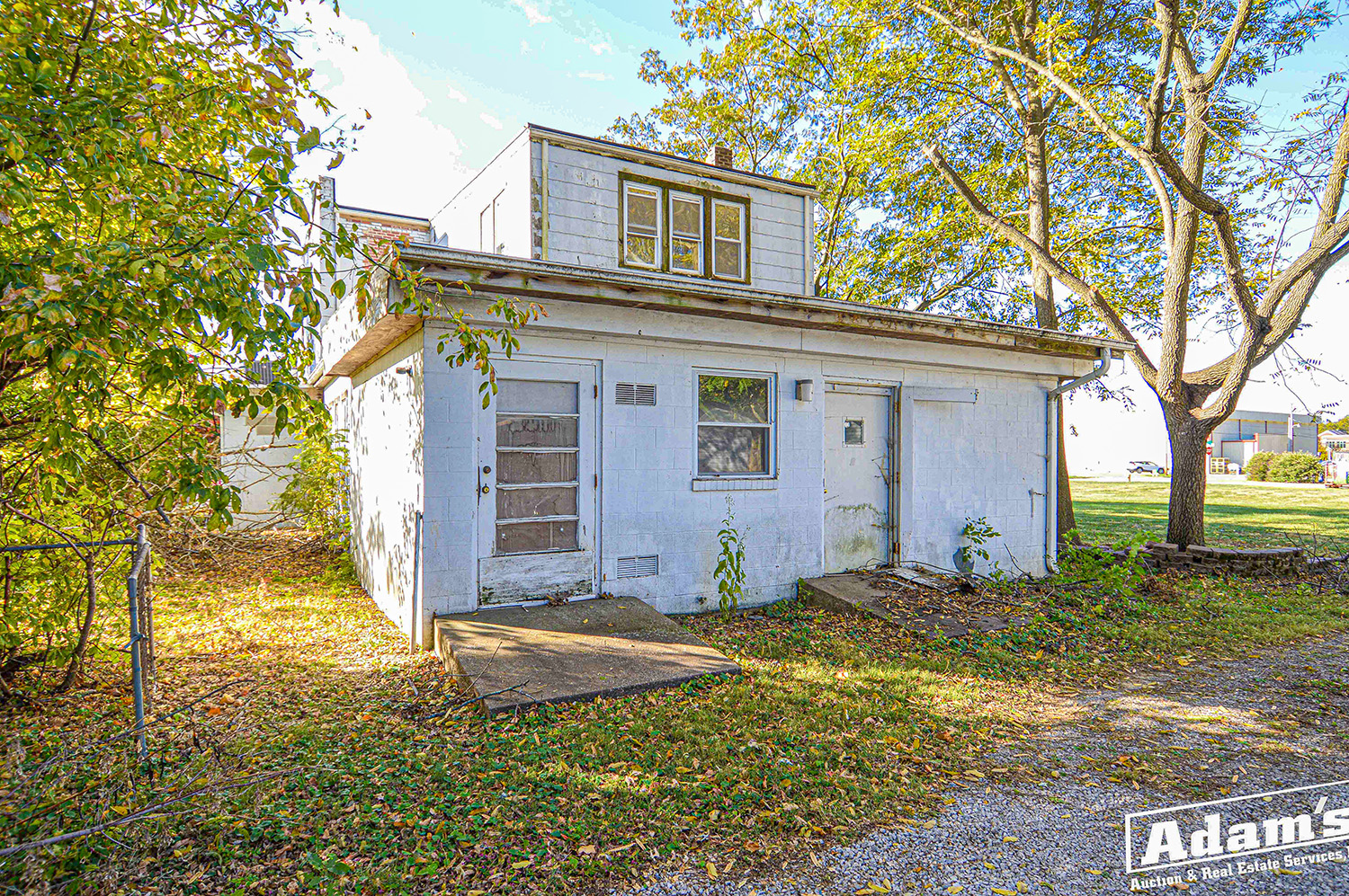312 E Church St-04