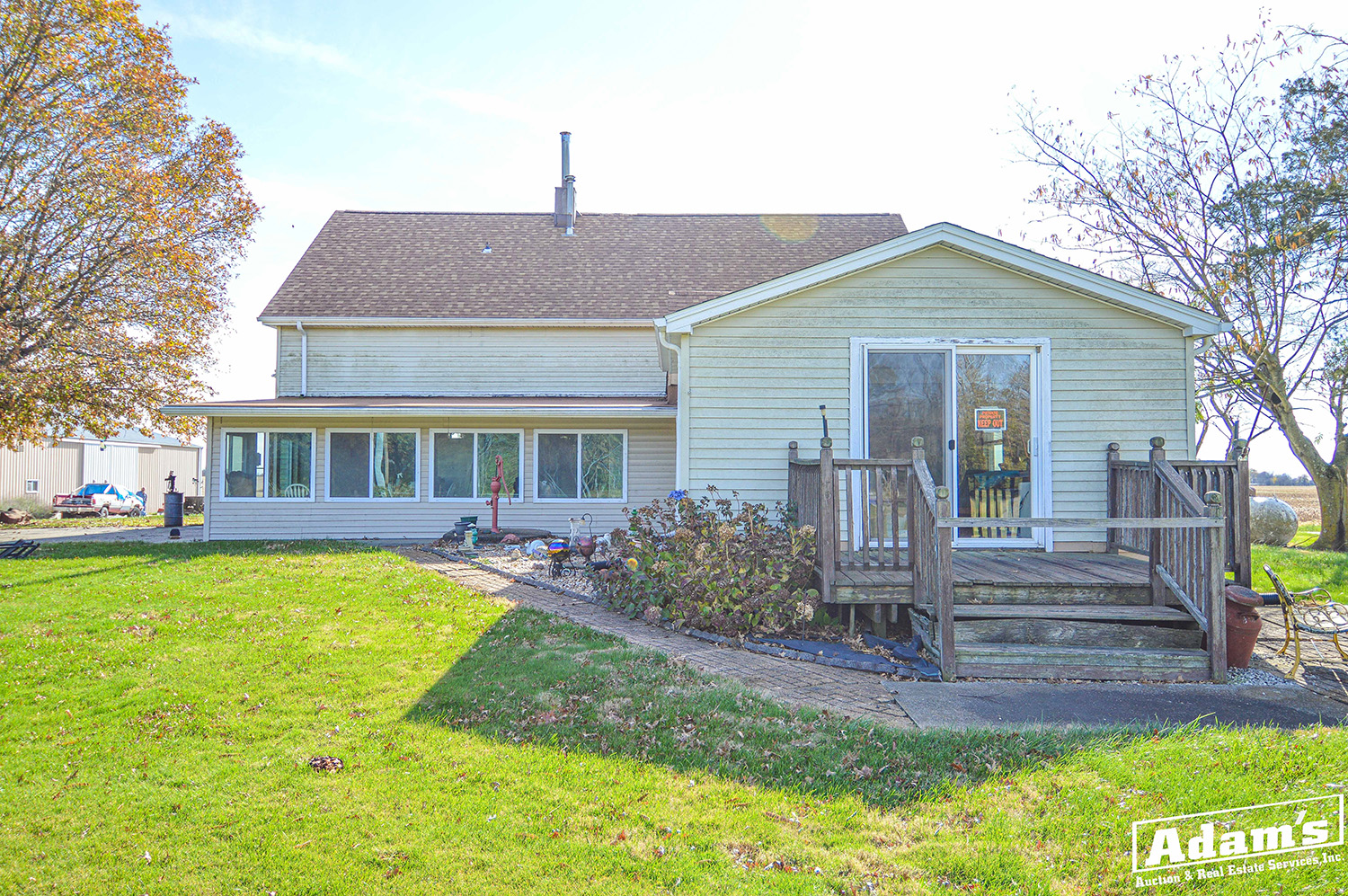 6101-6117 Matthews Ln-13