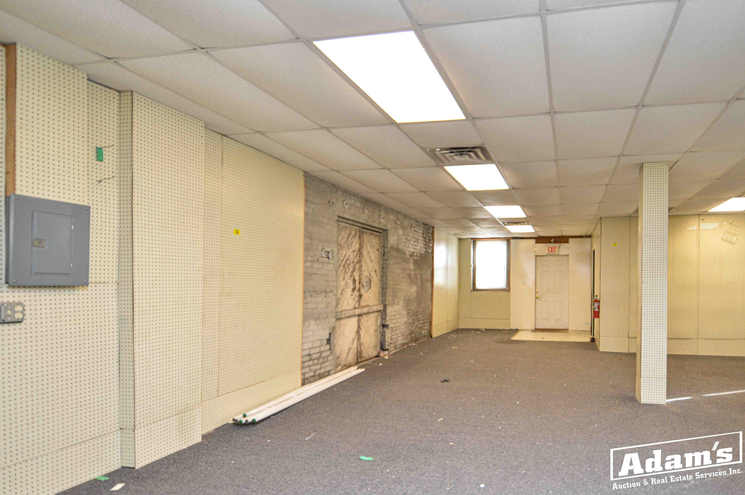401 & 403 S 10th St-14
