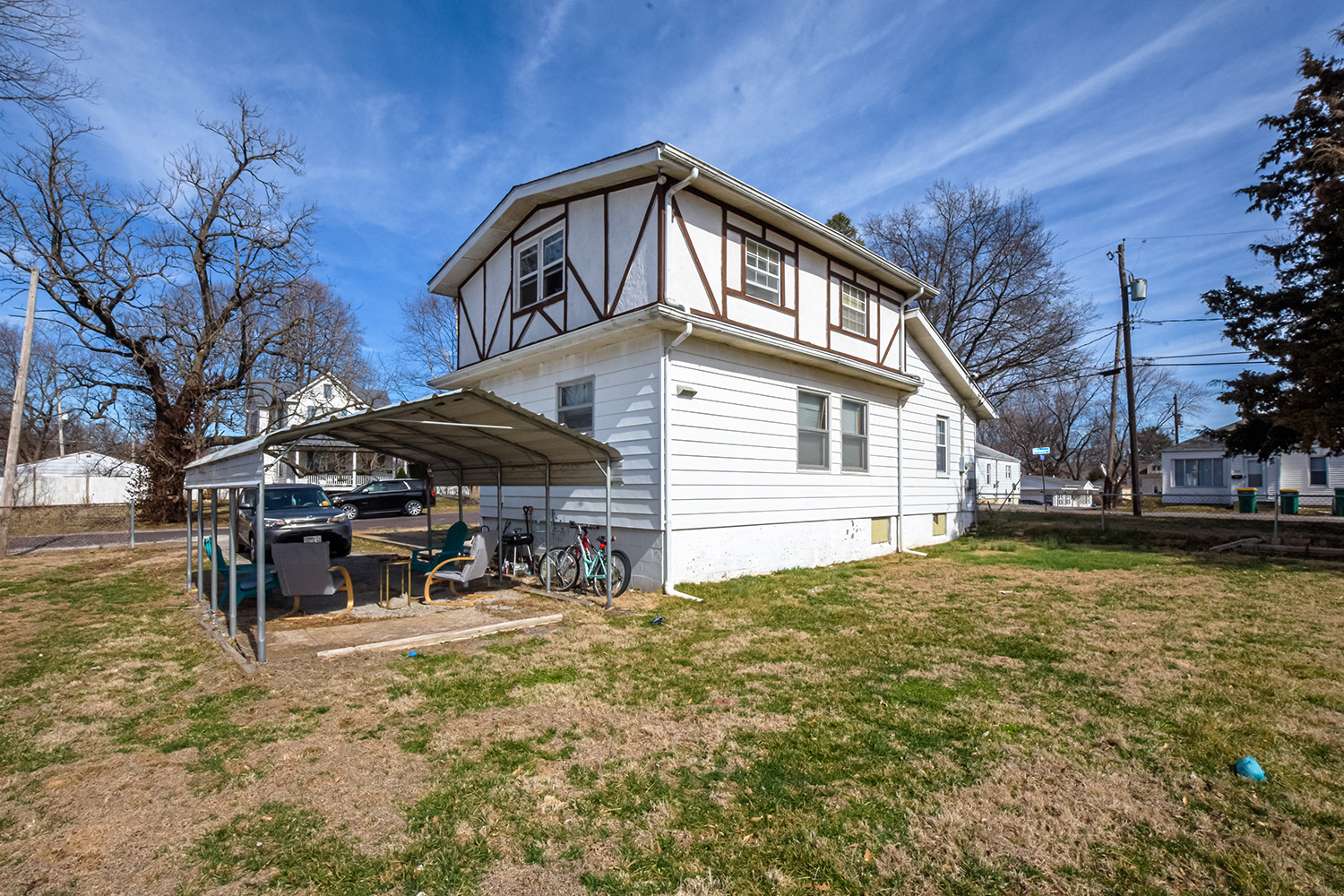 401 S Hickory St-5