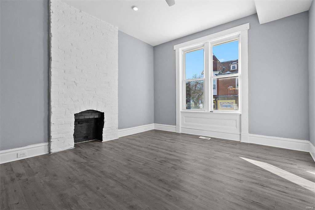 2528 California Ave (2)