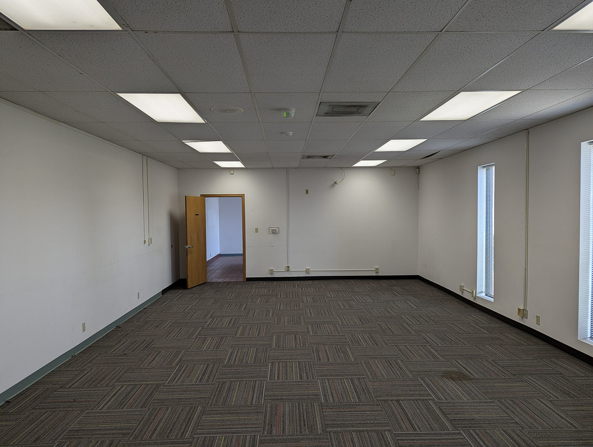 PXL_20250508_212625596