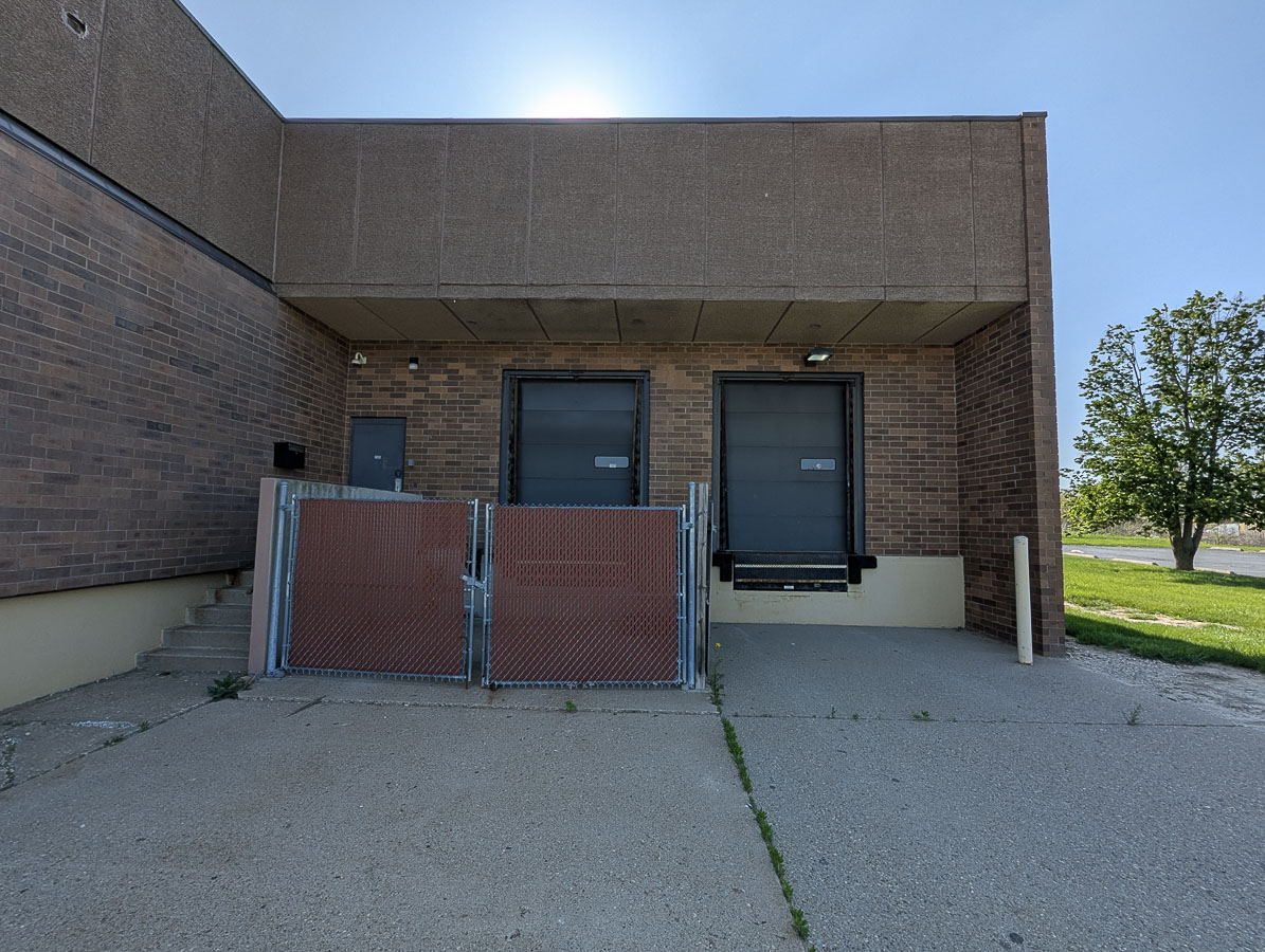PXL_20250508_214050256