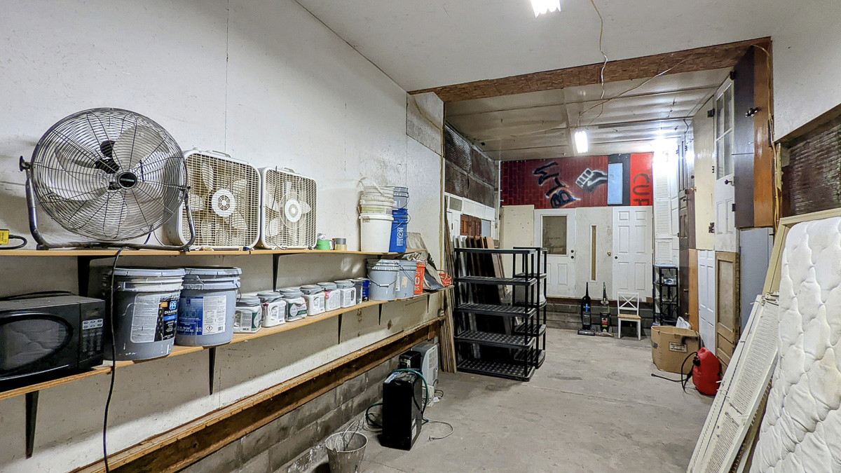 PXL_20221207_204445066_2