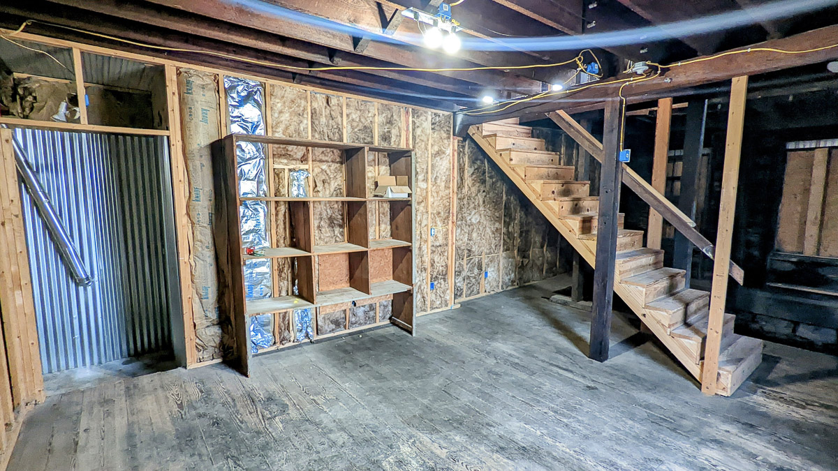 PXL_20221207_204755089_2