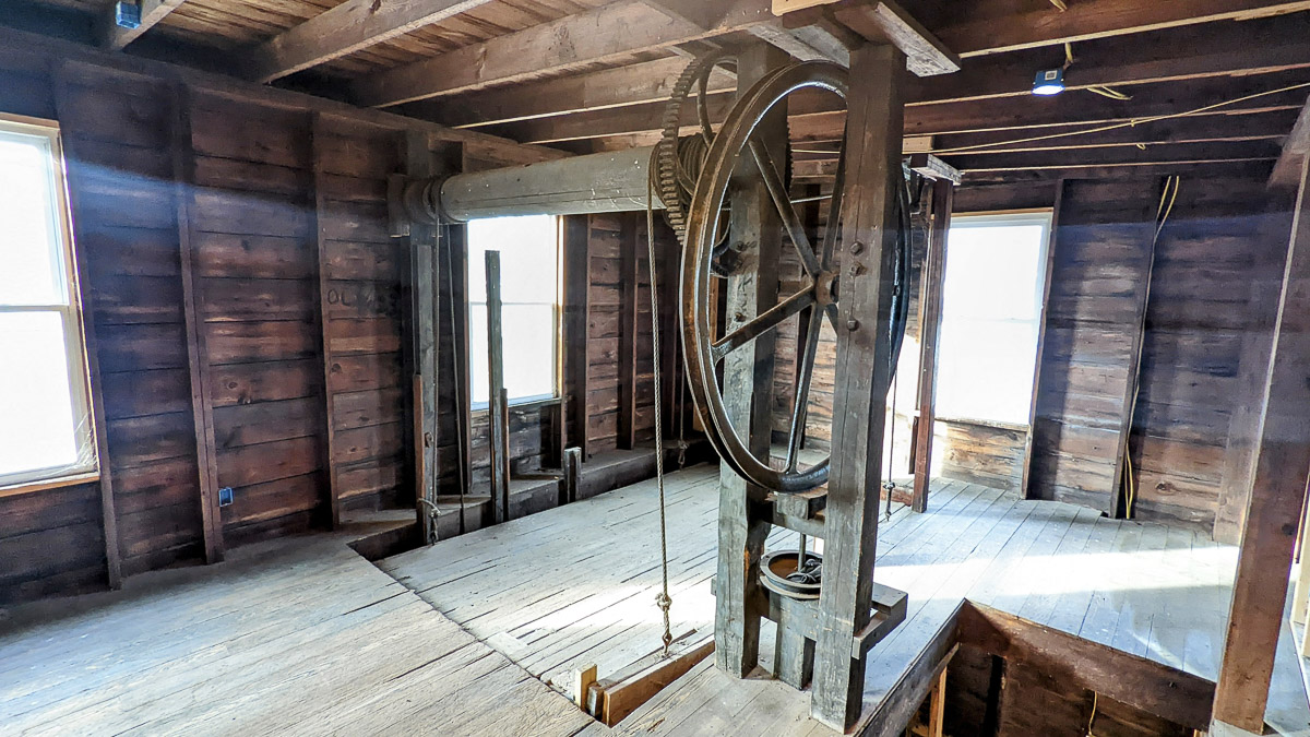 PXL_20221207_204830958_2